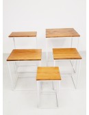 (R$140,00) Kit Mesa Cubo Tampo Rústico / Pé Branco (5 Peças)