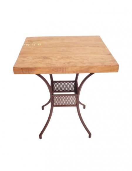 (R$30,00) Mesa Baixa Drink c/ Tampo Demolição (70x70xA78cm)